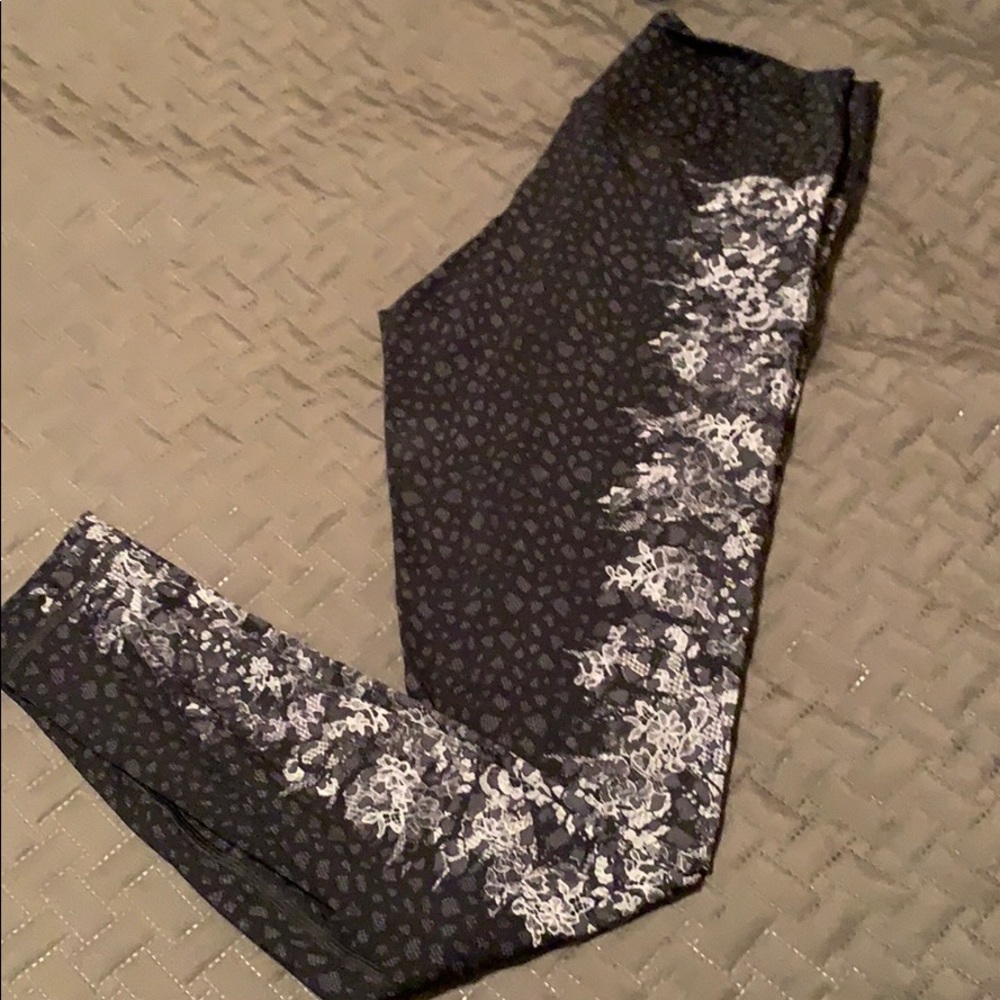 Lululemon wunder under high rise